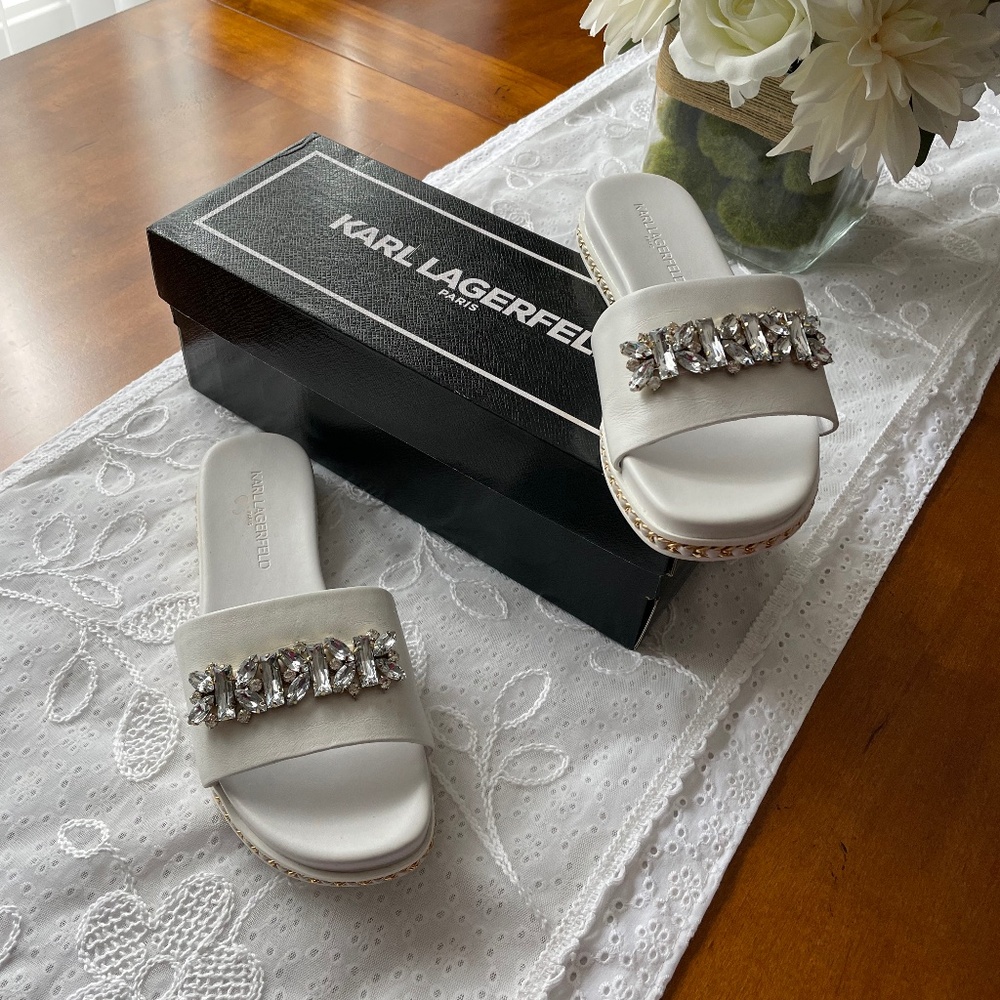 Karl Lagerfeld Slide Sandals Women’s Size 7.5 Bijou White